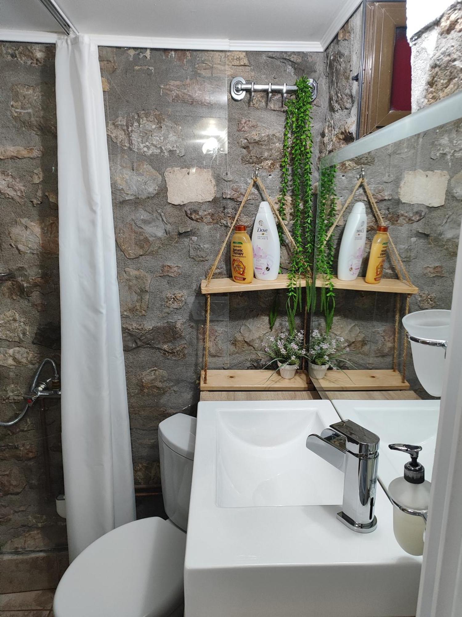 Naupactus Unique Harbor Apartment In A Stone House! Nafpaktos Exterior photo